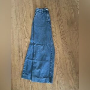 Forever 21 wide leg ankle length crop high waist jeans